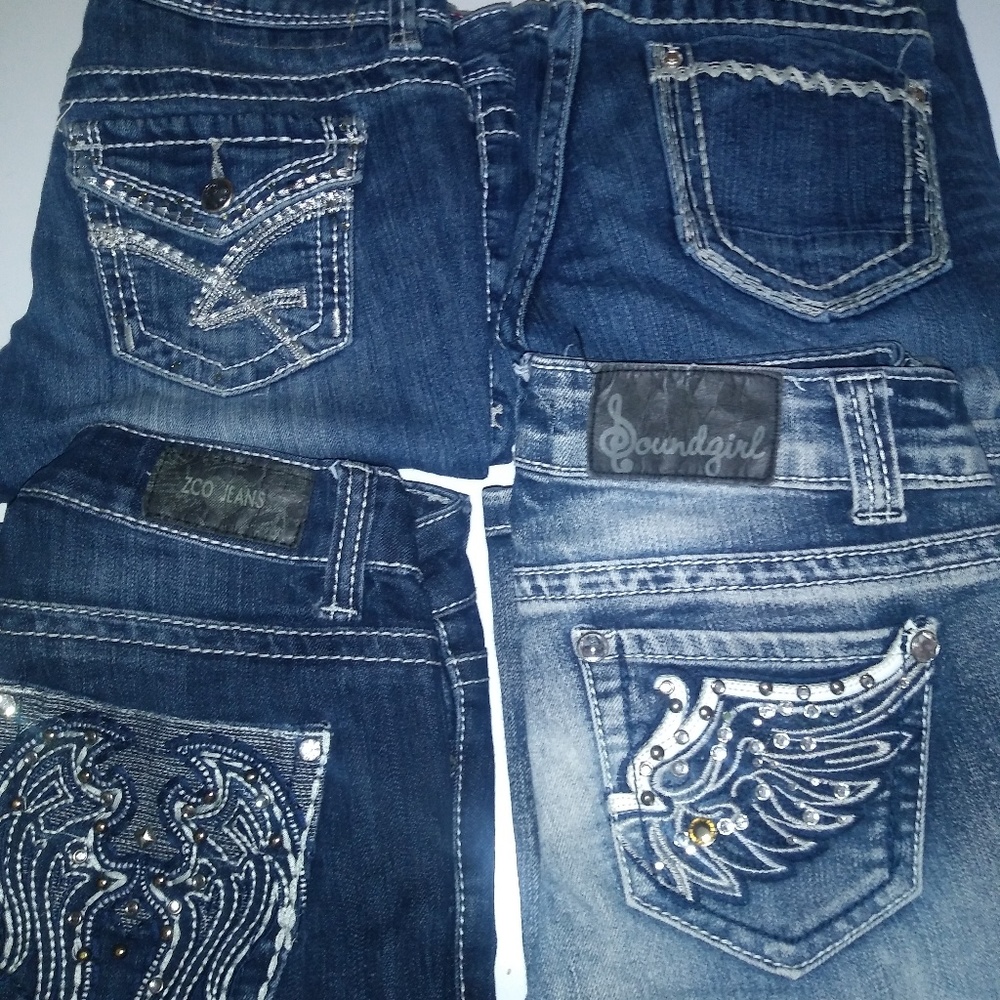 8 pairs of jrs namebrand jeans. - Picture 4 of 6